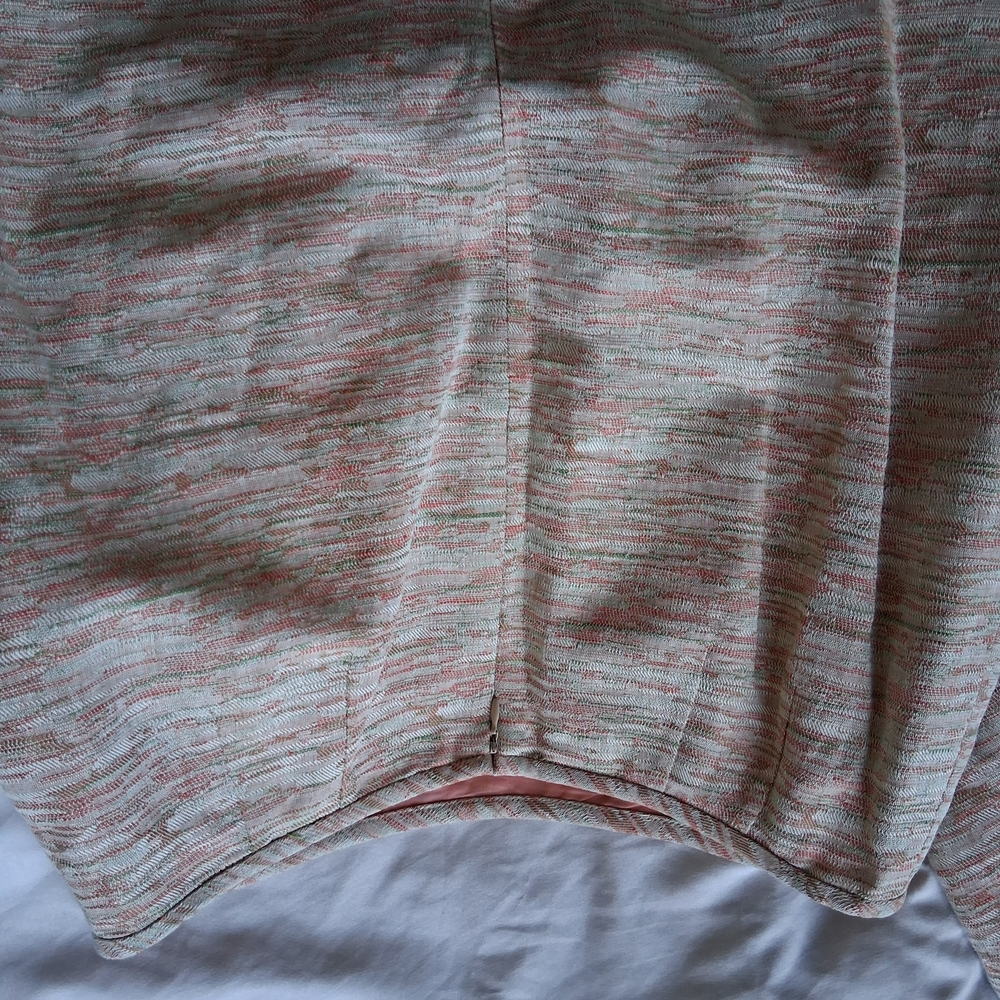Women's Tweed PatternedSkirt/Jacket - Picture 6 of 9